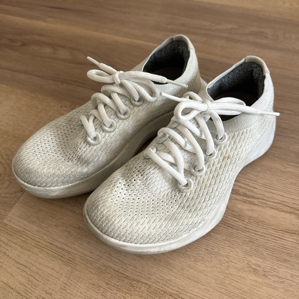 Allbirds women’s tree runner white size 6.5 US